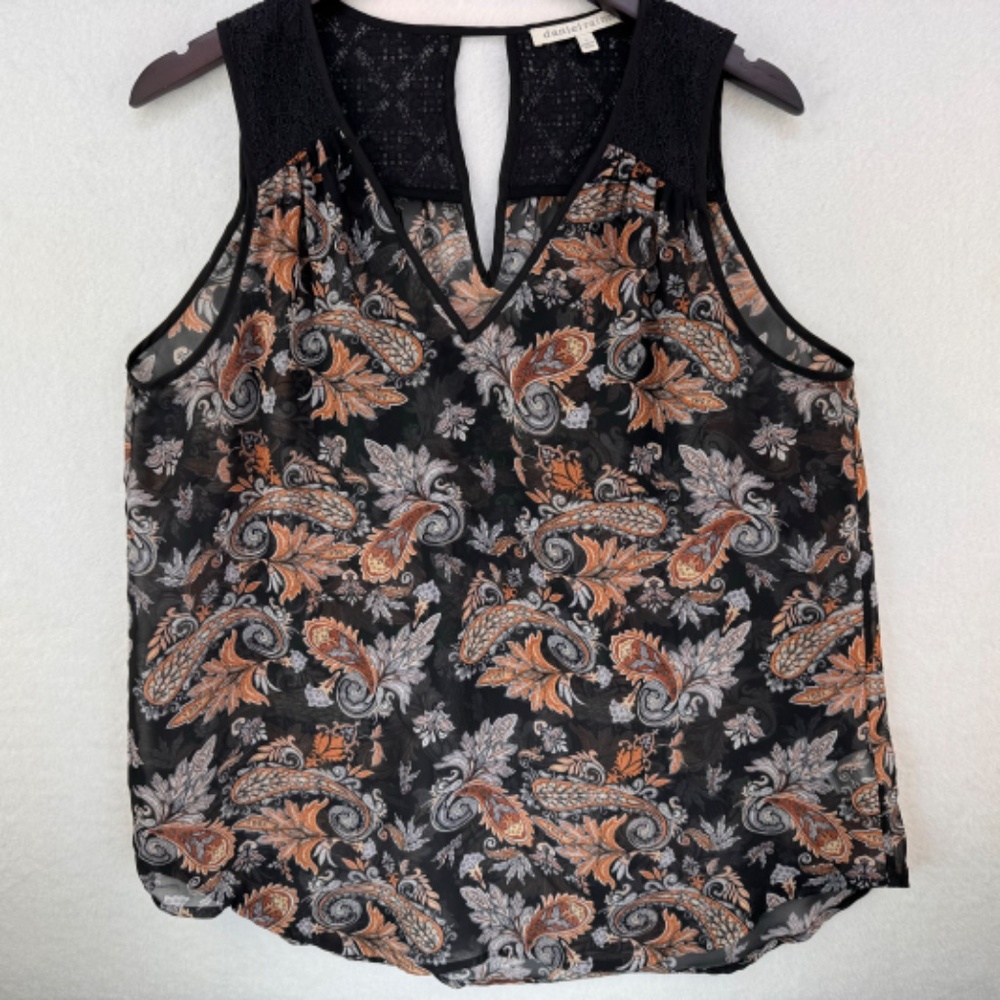 Daniel Rainn Ladies Blouse Sz L Sheer Black Tan Gray paisley Lace neckline